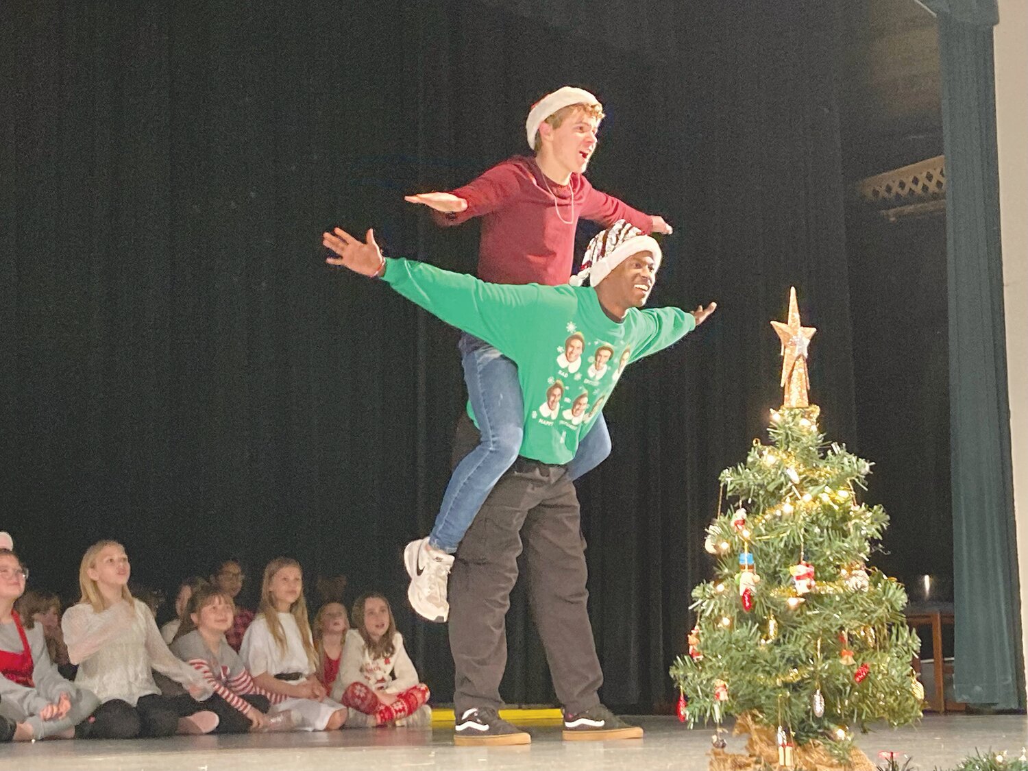 Boys And Girls Club Presents Christmas Concert The Gatesville Messenger 1342